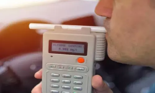 Delhi Police resumes breathalyser tests for drunk-driving after a year, prosecute 90 violators on weekend